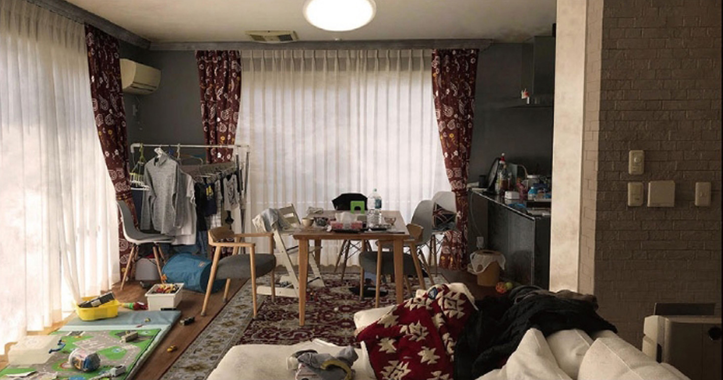 加工前の写真（左側の写真）